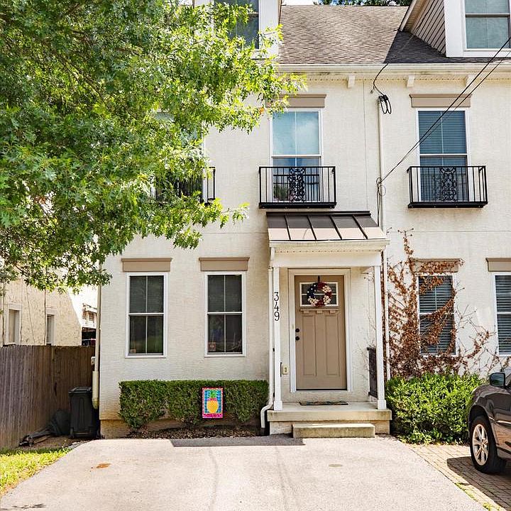 1st image of 349 Leverington Ave #237