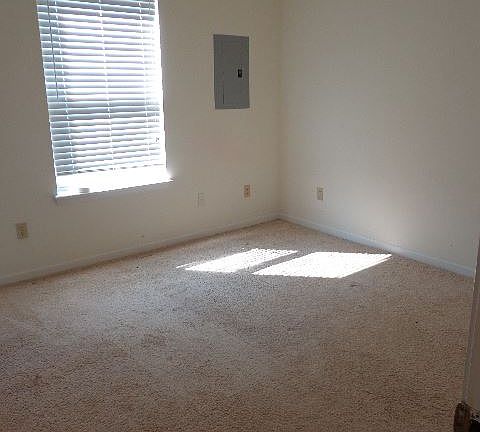 5th image of 3533 Prescott Dr
