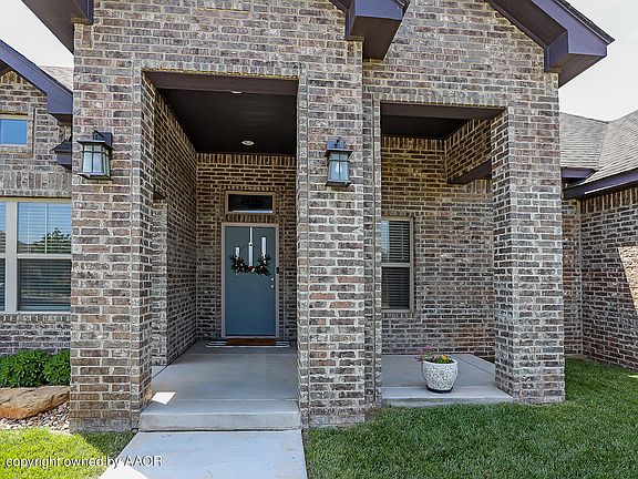 3rd image of 7412 Topeka Dr