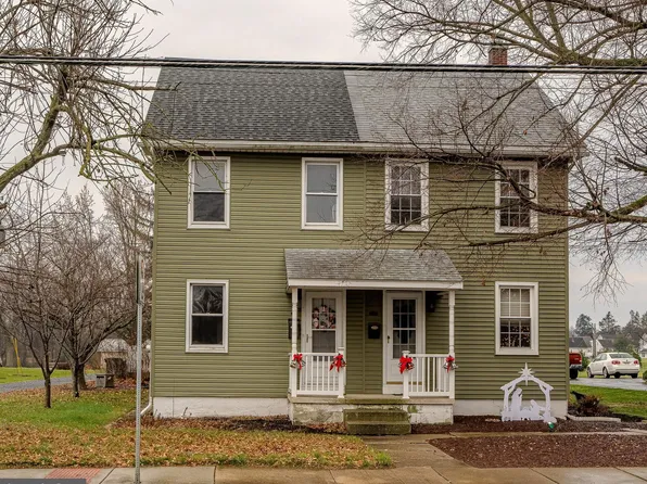 321 E High St, Manheim, PA 17545