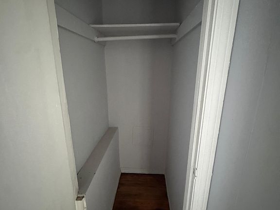 3rd image of 1225 Bank St #Bst