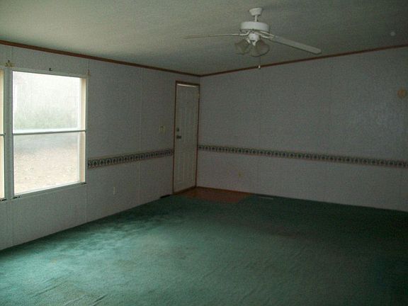 2nd image of 1493 Kelley Ave