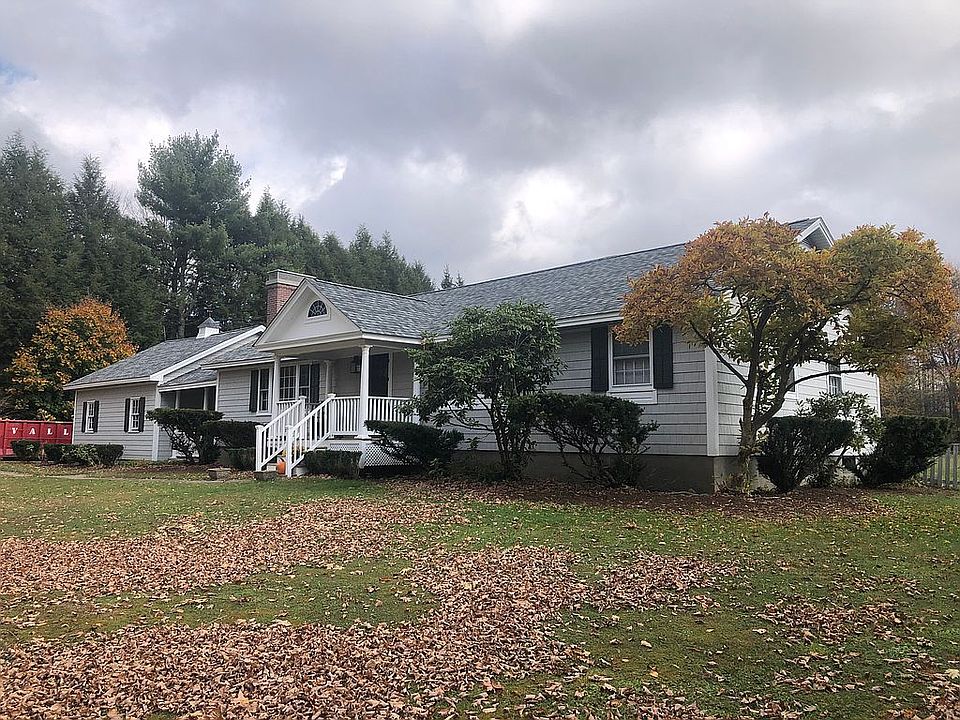 2nd image of 1699 Dublin Rd