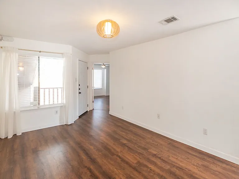 1740 Timber Ridge Rd #128 — Photo 3