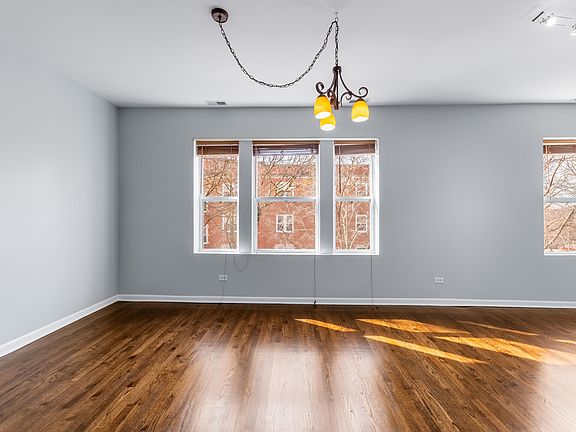5th image of 4901 N Lawndale Ave APT 2