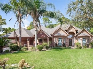 2118 Duroux Rd, La Marque, TX 77568