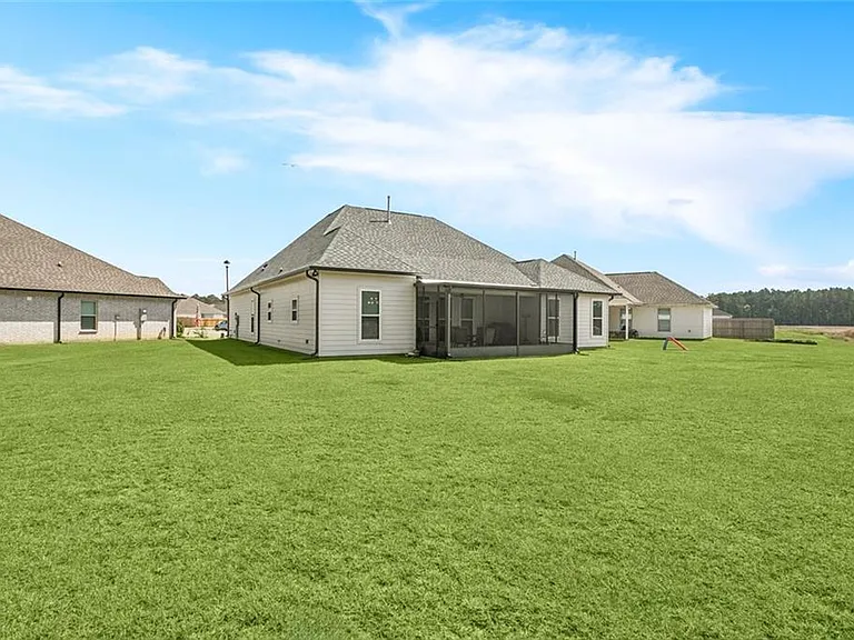 75385 Sydney Dr — Photo 18