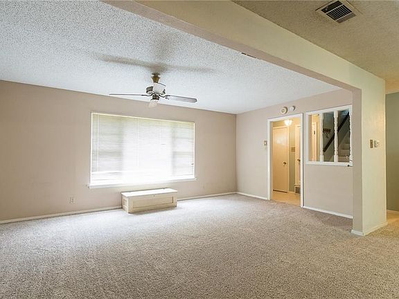 4th image of 508 Sunset Dr