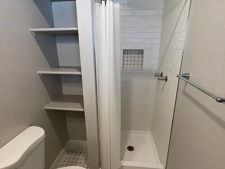 3006 Chestnut Hill Dr — Photo 16
