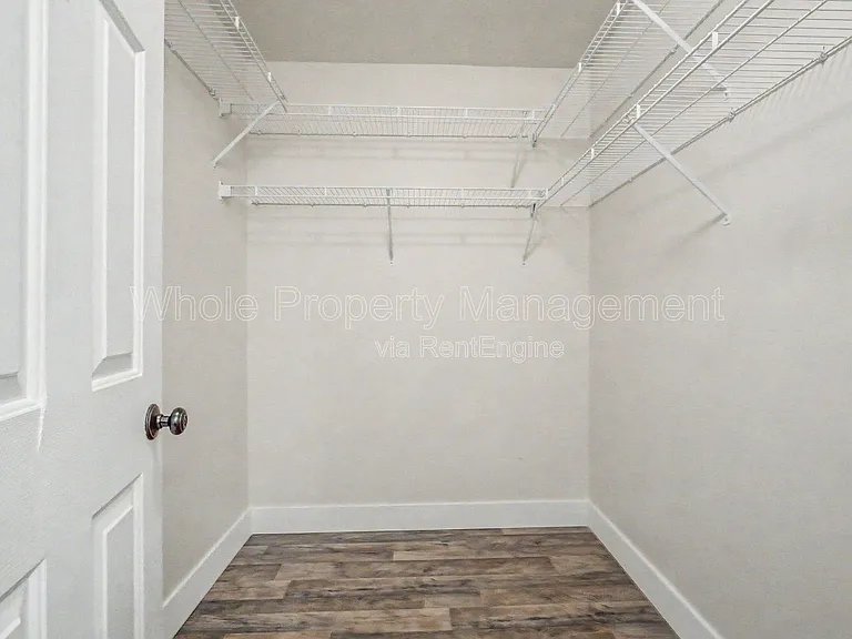 1330 S Monaco Street Pkwy #6 — Photo 14