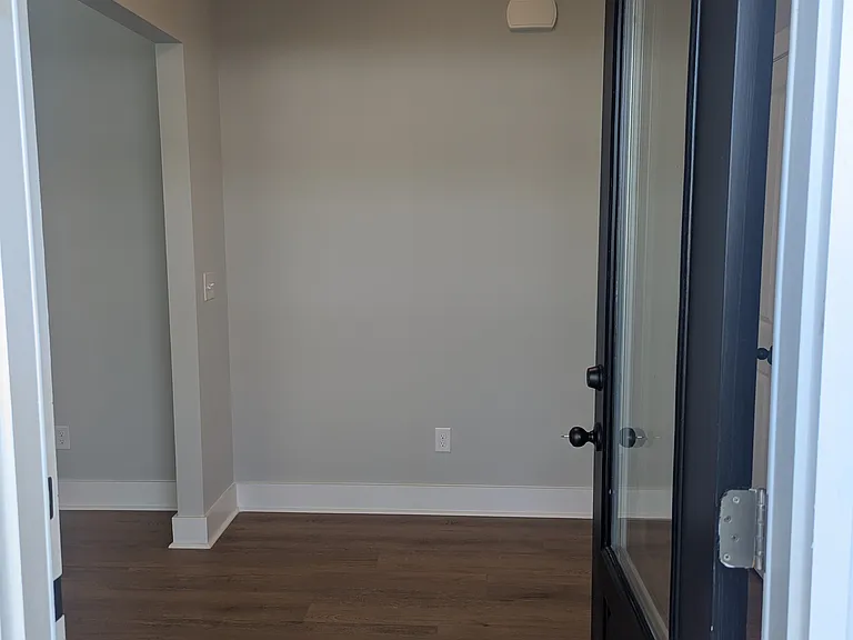 3311B Dellpar Ln — Photo 3