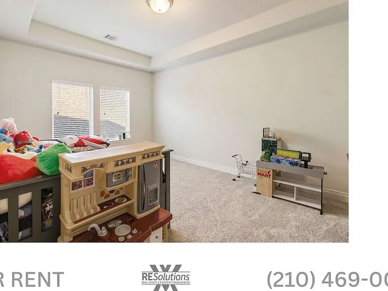 14223 Shetland Way — Photo 9