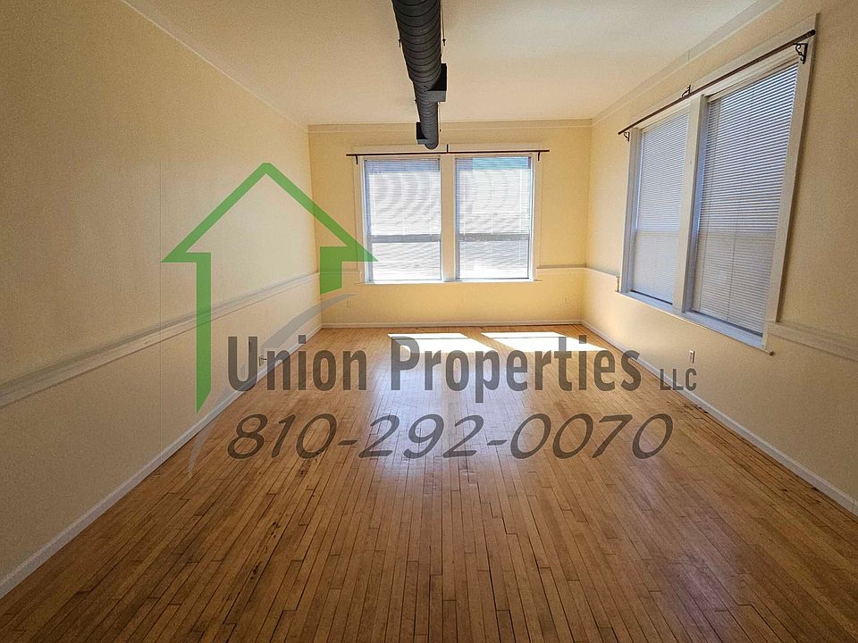 1st image of 412 Grand River Ave #11427042