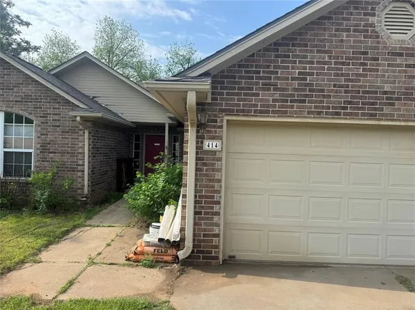 414 E Kirk St, Perkins, OK 74059