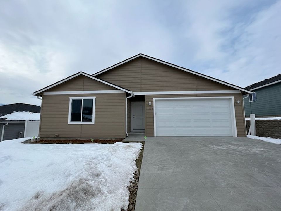 1st image of 1104 S New Oak Ln