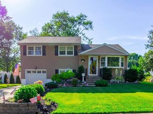 25 Trinity Pl, Barrington, NJ 08007