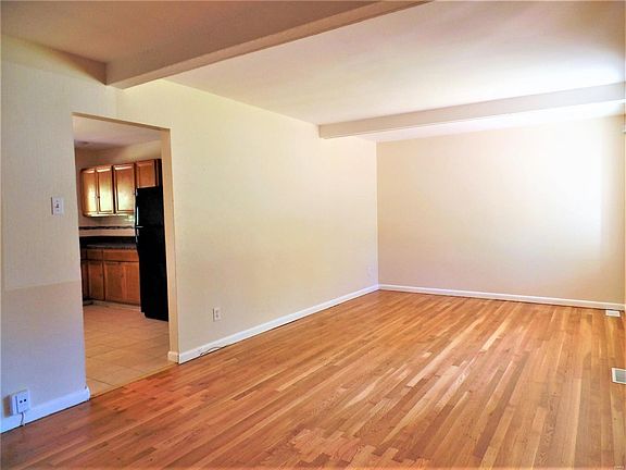 2nd image of 10616 Trask Dr
