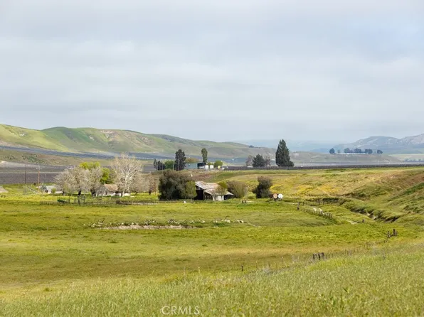 4858 Shell Creek Rd, Shandon, CA 93461