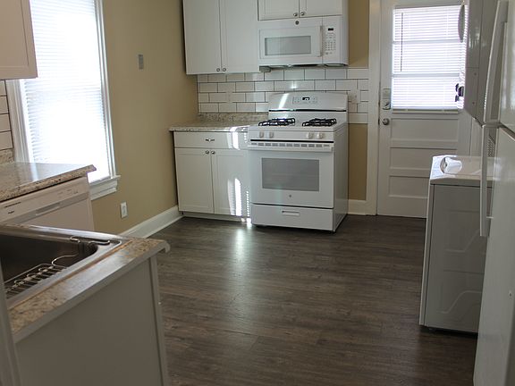 2nd image of 37 W Hanover Ave Floor 2
