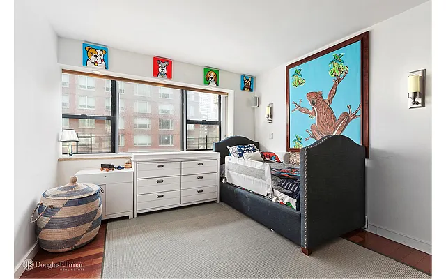 Sold by Douglas Elliman | media 18