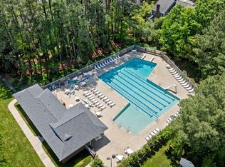 8420 Wycombe Ln, Raleigh, NC 27615