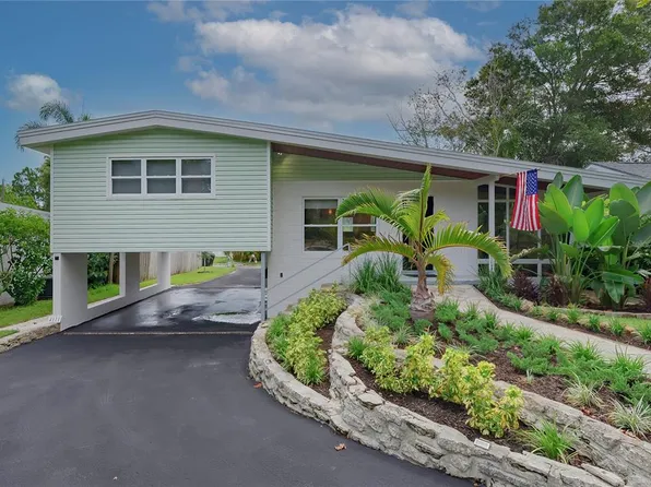 4111 Dr Martin Luther King Jr St N, Saint Petersburg, FL 33703