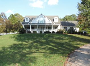 1616 Greer Ln, Springville, IN 47462