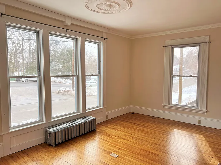 20 Columbia St #1 — Photo 8