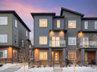 217 E Sage Bluff Dr NW, Calgary, AB T3R 1W1