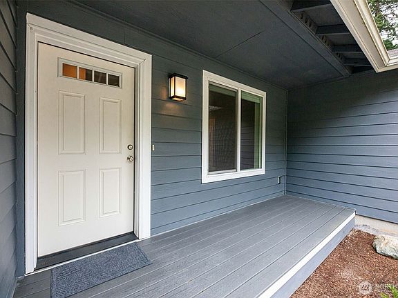 3rd image of 183 Rainier Lane
