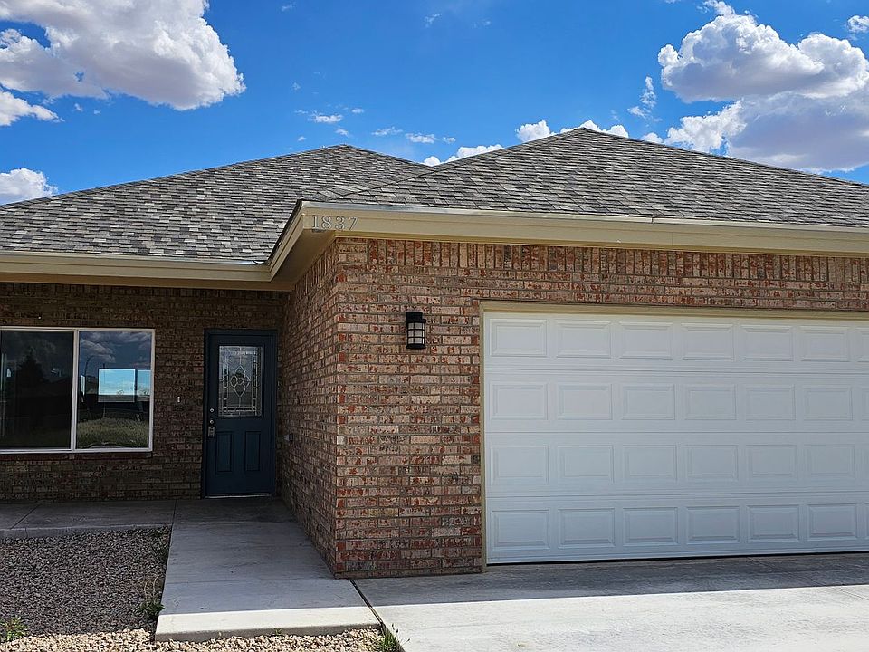 1st image of 1837 Quail Wood Dr