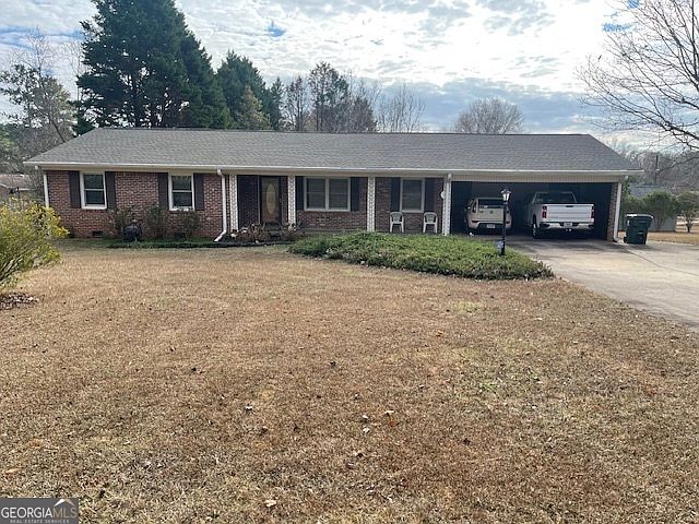 1st image of 427 W Allen Ln