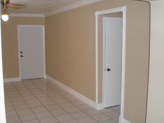 5th image of 18807 SW 100th Ave