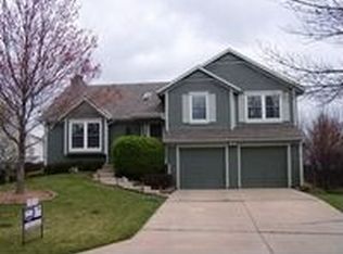 15762 Horton St, Overland Park, KS 66223
