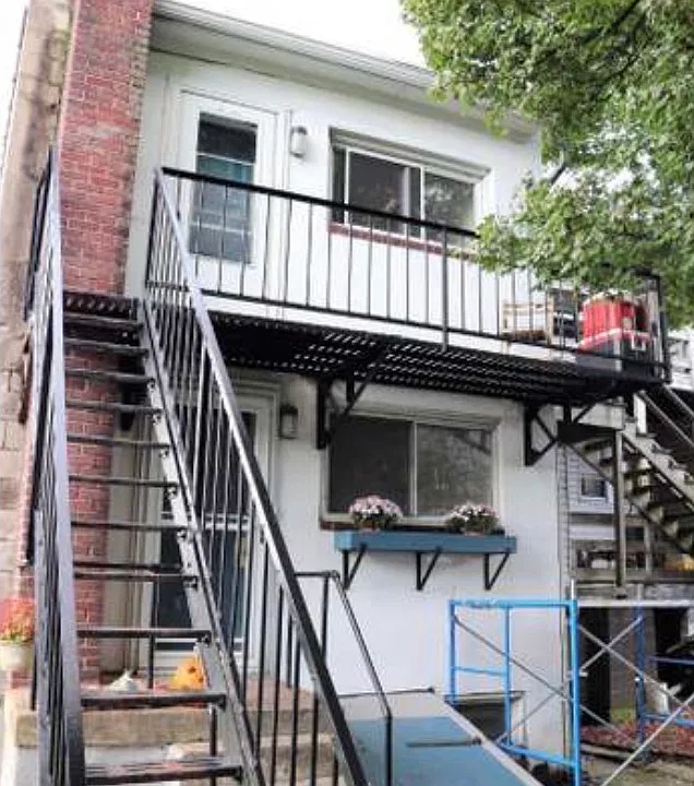 127 S Lehigh Ave #B
