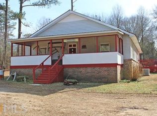 2810 Berry Dr, Powder Springs, GA 30127