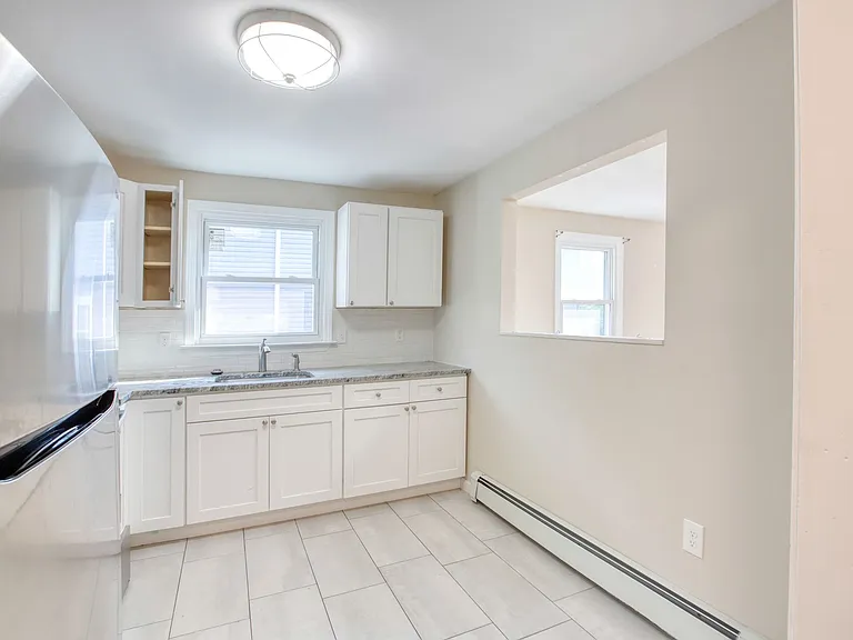 12 Martin St #1 — Photo 27
