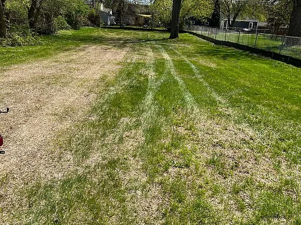 2208 Barclay Ave, Shelby Township, MI 48317