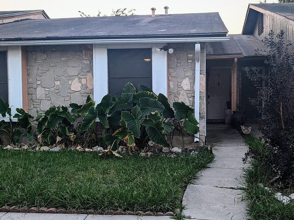 1st image of 1227 Klondike St