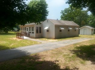 4493 Horseshoe Rd, Danville, VA 24541