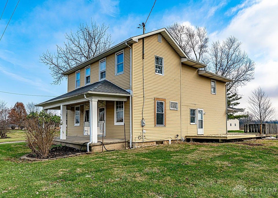 1st image of 5900 E 40th #Us