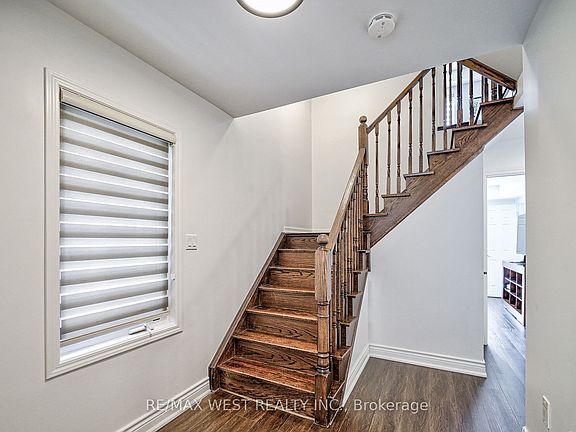 5th image of 13 Midhope Way