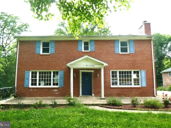 12980 Hickory Ave, Waldorf, MD 20601