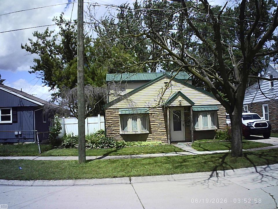 1st image of 434 Gallup Ave