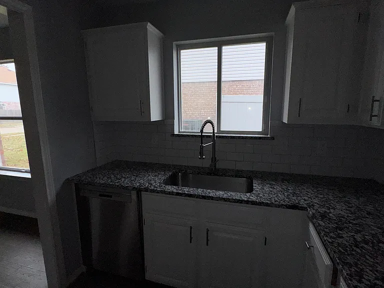 11092 Quest Dr — Photo 16