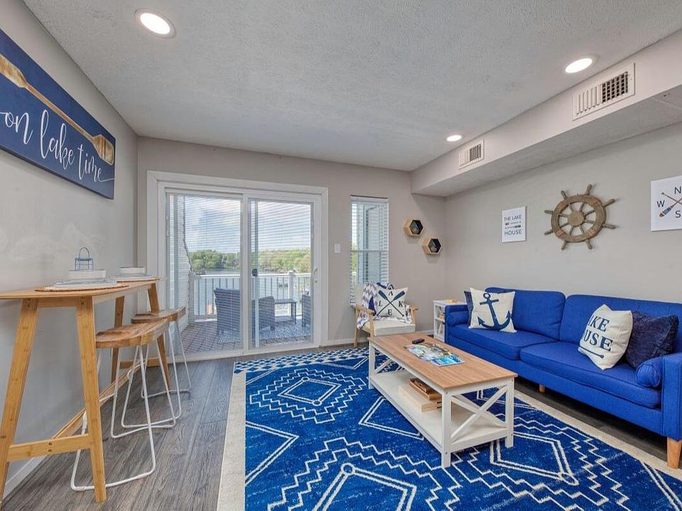 1st image of 1085 Bluewater Dr Unit 115