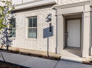 1927 Bel Air Dr, Arlington, TX 76010