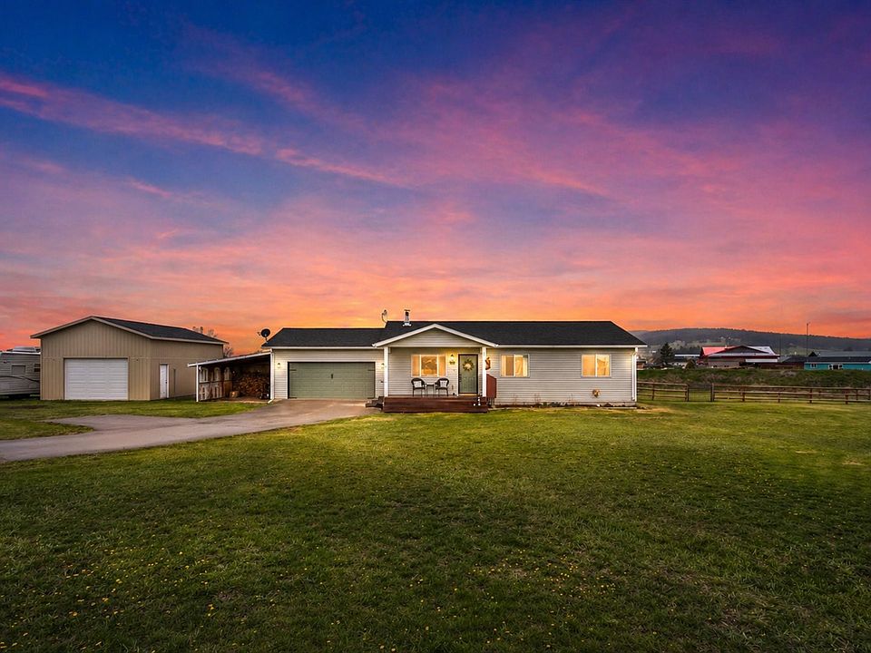 1st image of 68 Dolphin Dr