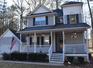 675 Willow Dell Dr, Senoia, GA 30276