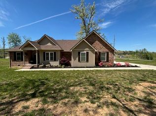 108 Twin Ponds Rd, Corbin, KY 40701